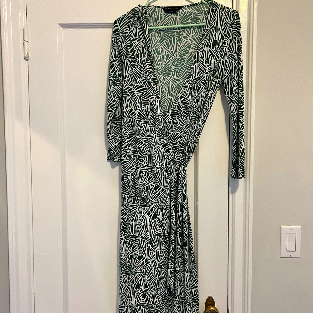 BCBG MaxAzria wrap dress green/white